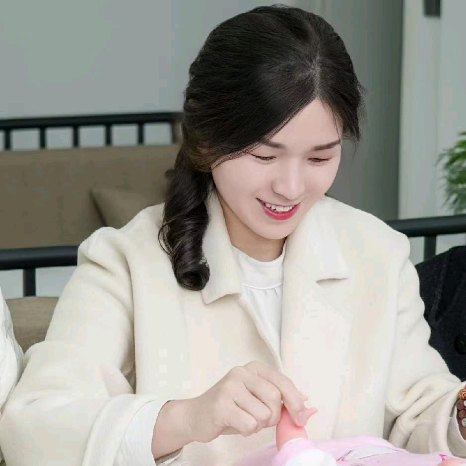 育婴师彩虹姐