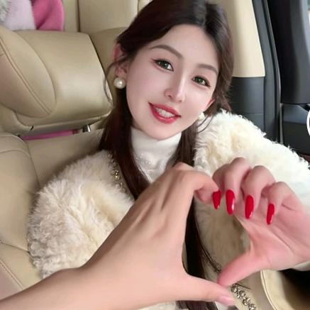 余潇潇❤️❤️❤️穿搭爆款