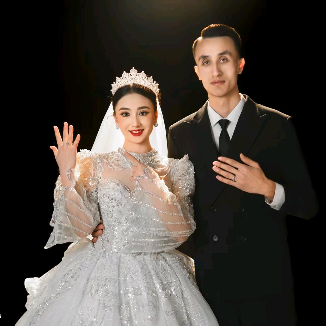 小依