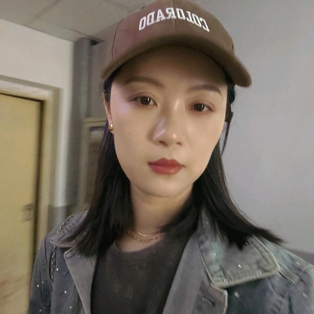 郧西豆逗鱼童装童鞋青少年集合店