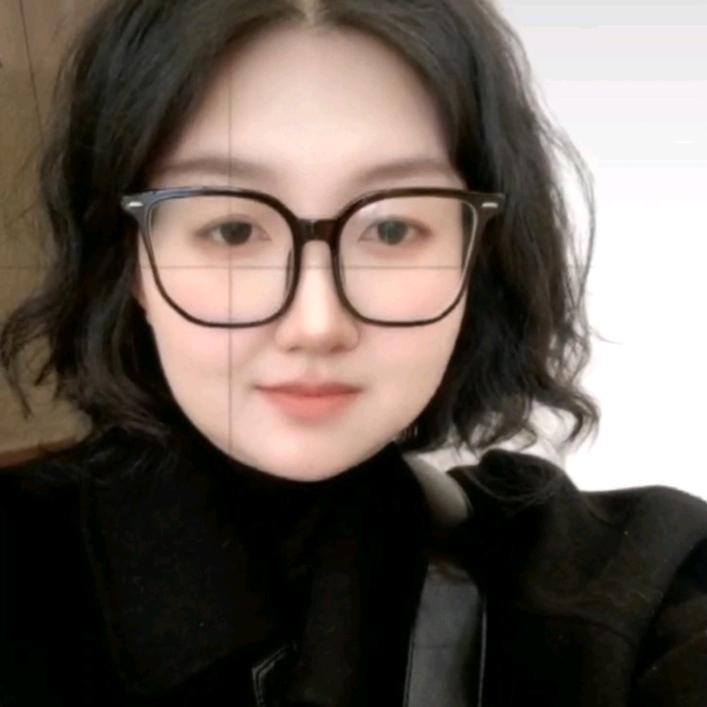 叁月