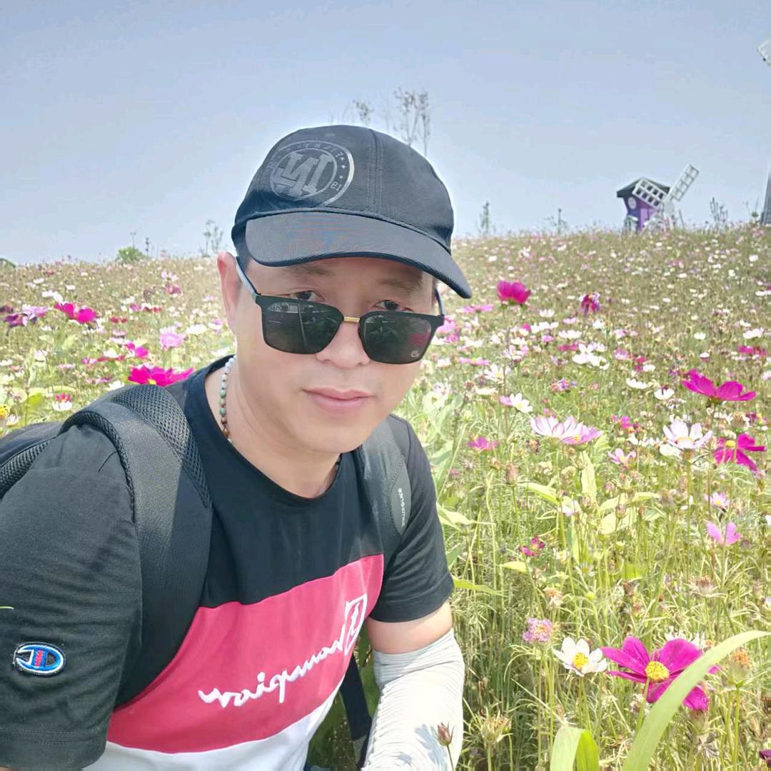 舞爱霖（萨克斯）