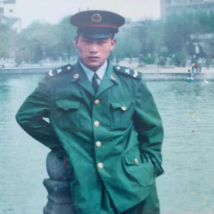 左哥年轻时的回忆