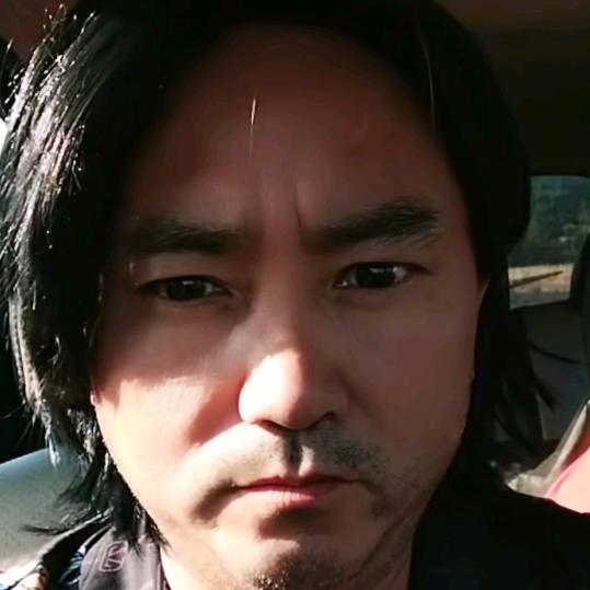 鱼见愁，万能主播
