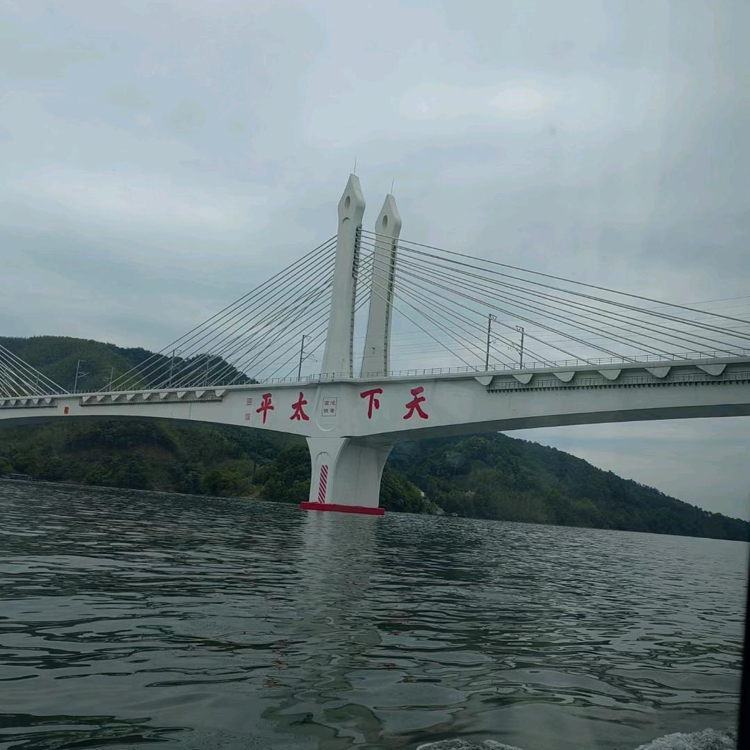 钱钱钱💰