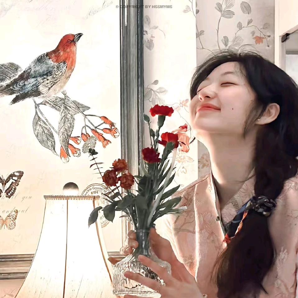 爱吃面包芯🍭
