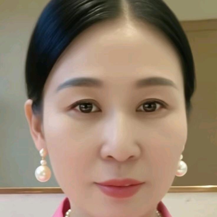 吴萍