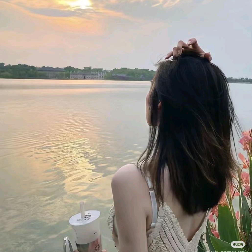 ✨᭄小莹