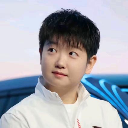 小豆包儿（唯莎）