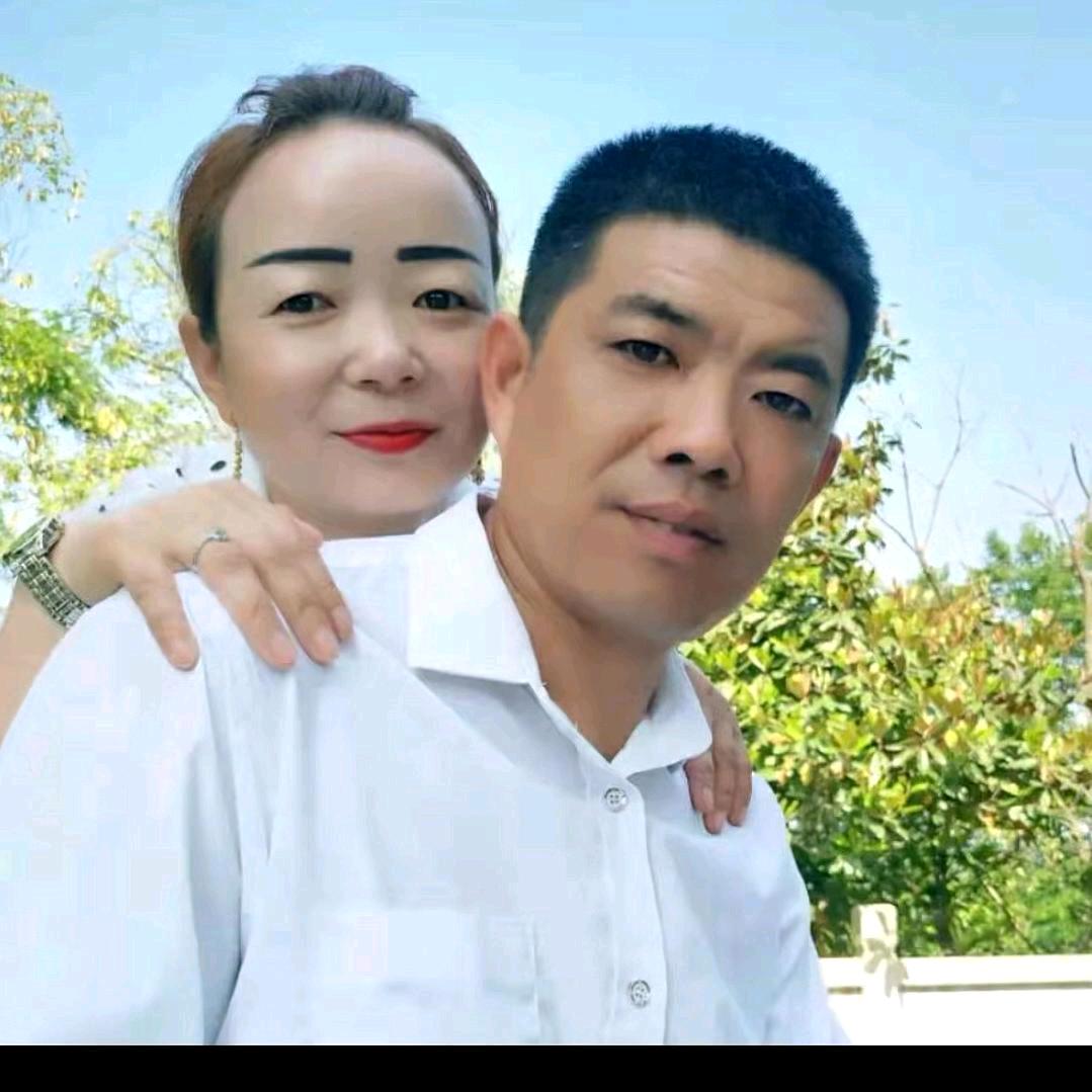 瀛湖珍珍夫妻👫