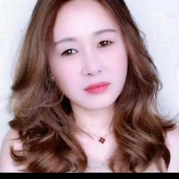 大女人婶婶