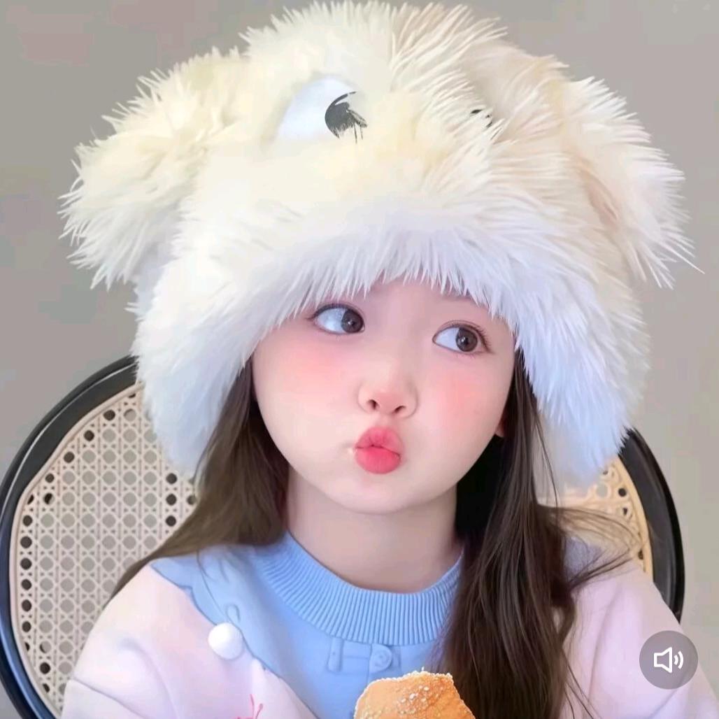 ꧁᭄笑拥💕孤独 ꧂