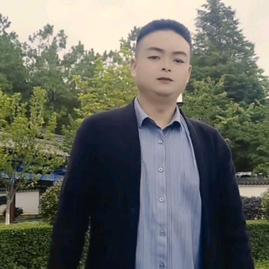 云南小威