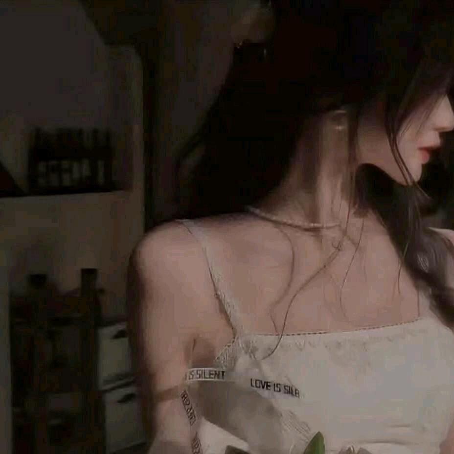 დ᭄♡̶小露别乱撞r🦌