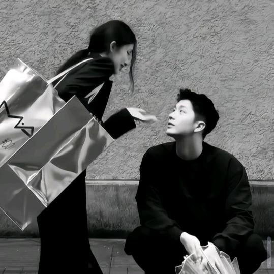 "এ້໌ᮩ᭙ꪮᖇꪶᦔ💫"