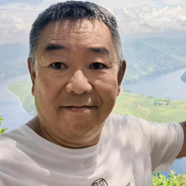龍哥：上午10点10分教你如何玩水开播