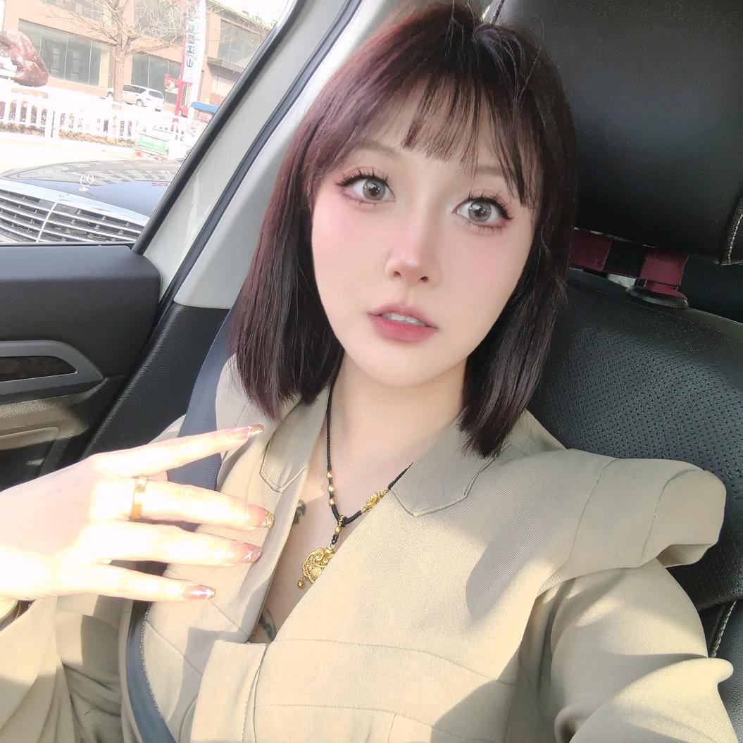 欣灬欣欣