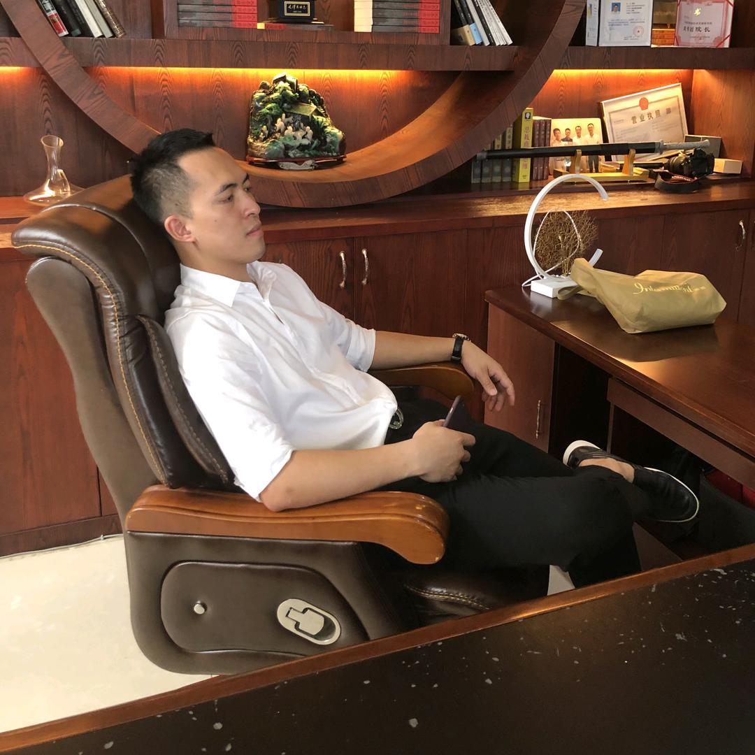 福州老吴牛角梳工厂