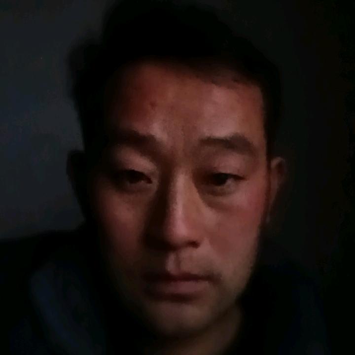 单身春哥，坟石加工