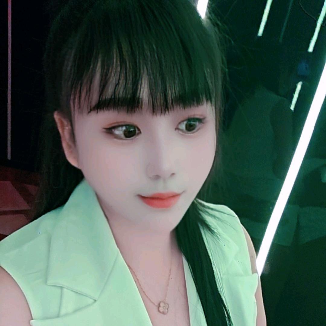 大脸妹