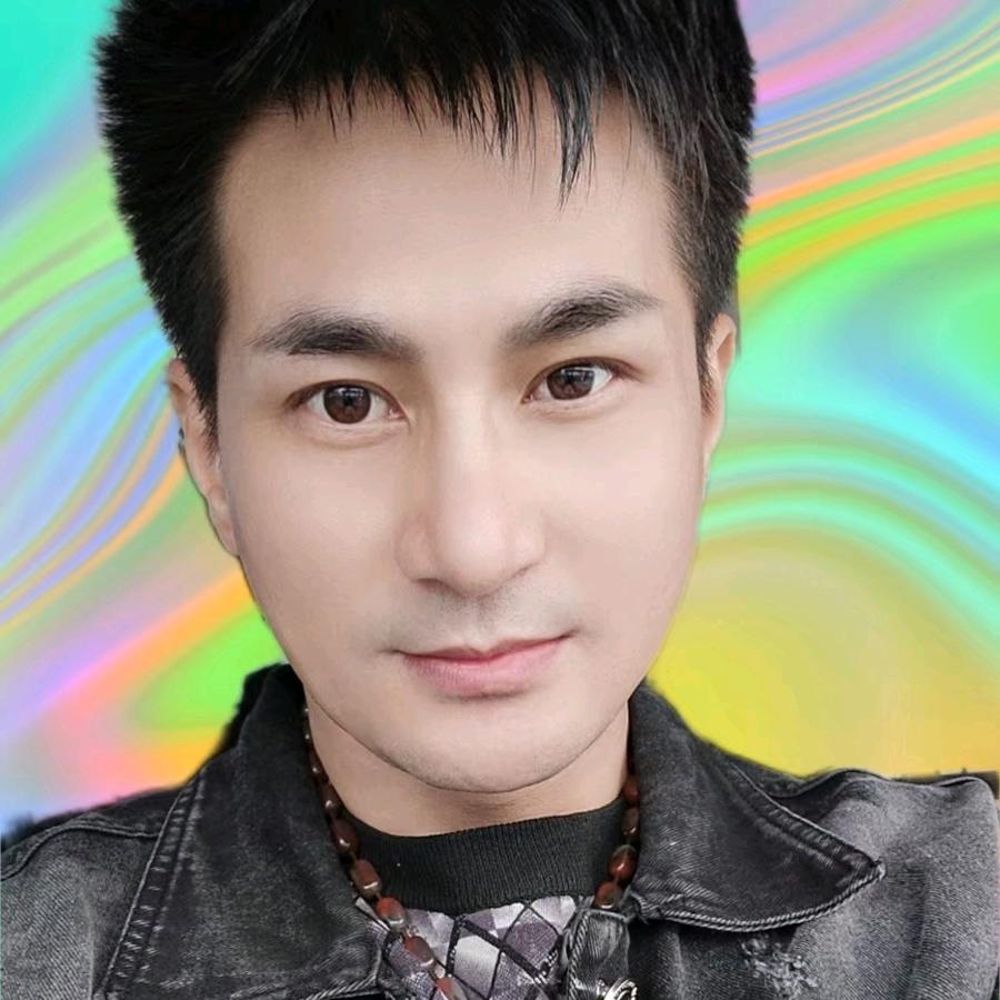 陈艺龙(混音编曲)