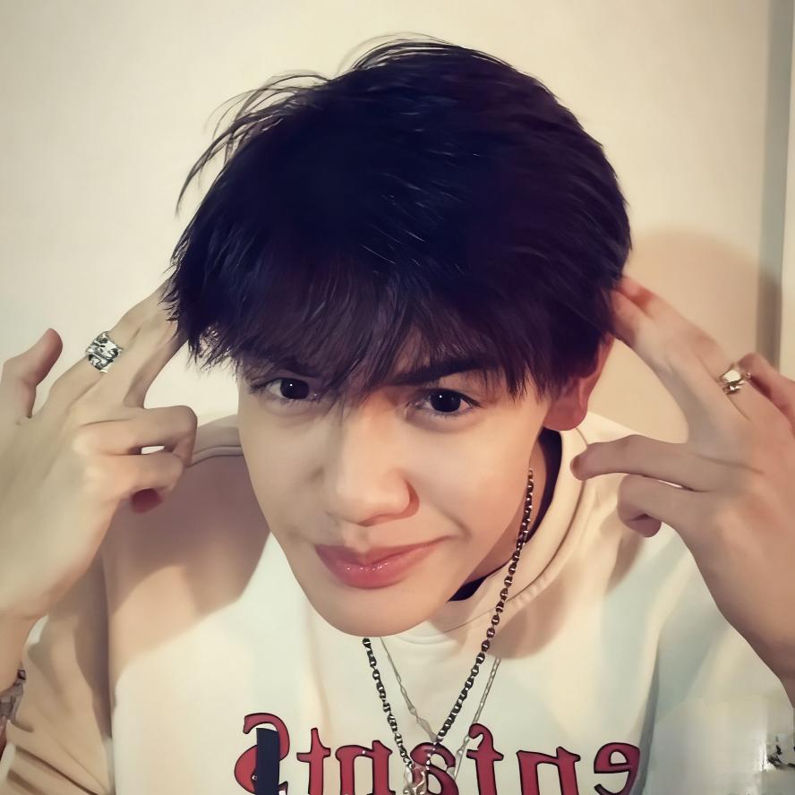 女王殿下的帝皇铠甲