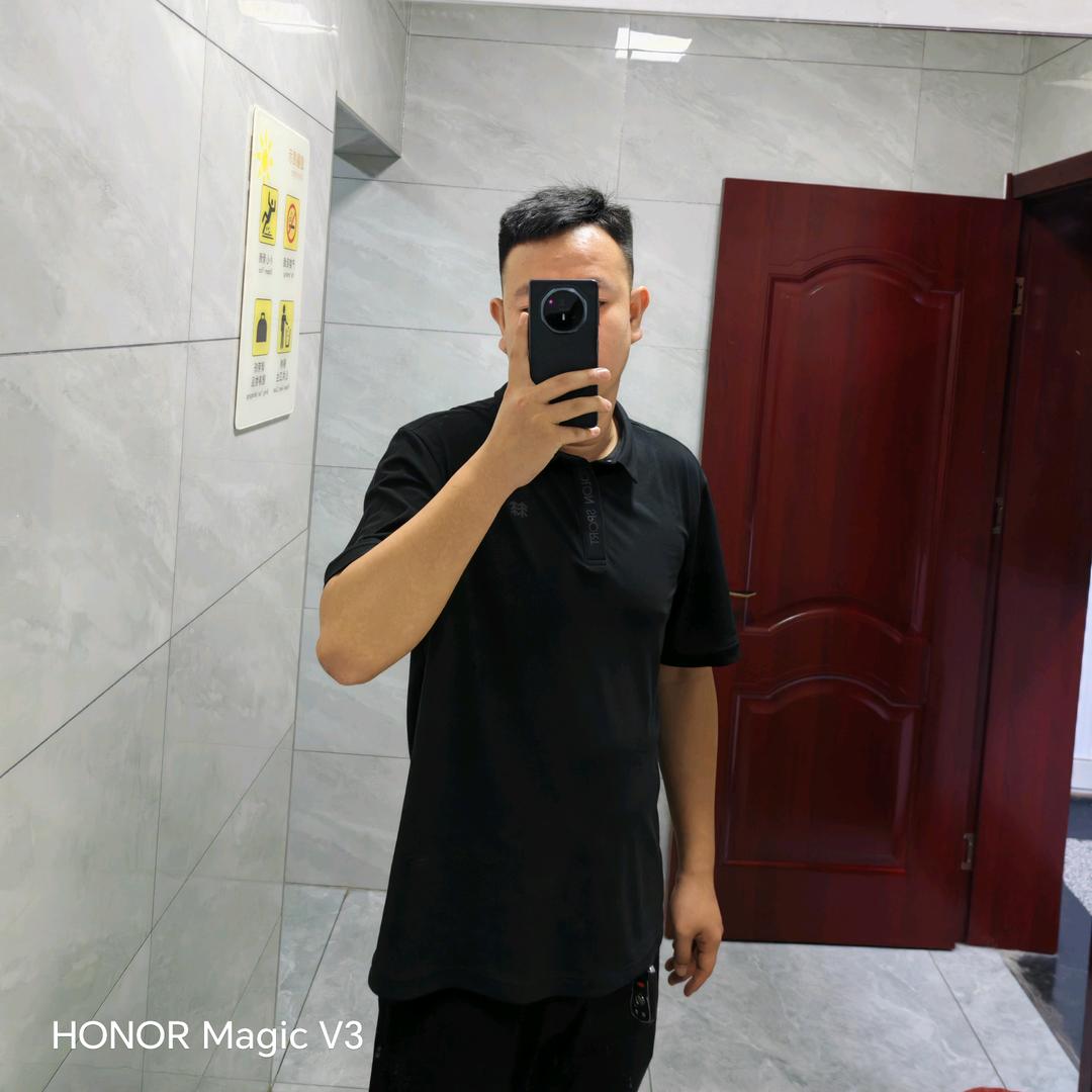 不吃香菜就抽你.