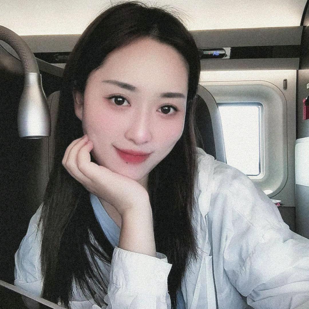 主持人-文雪/狂想中国/