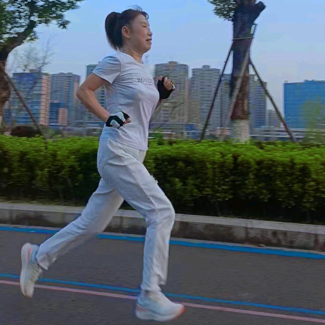 宁波翼鸿设计