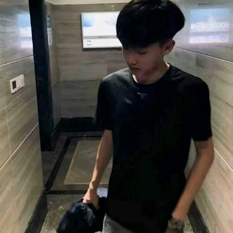 你别太帅了
