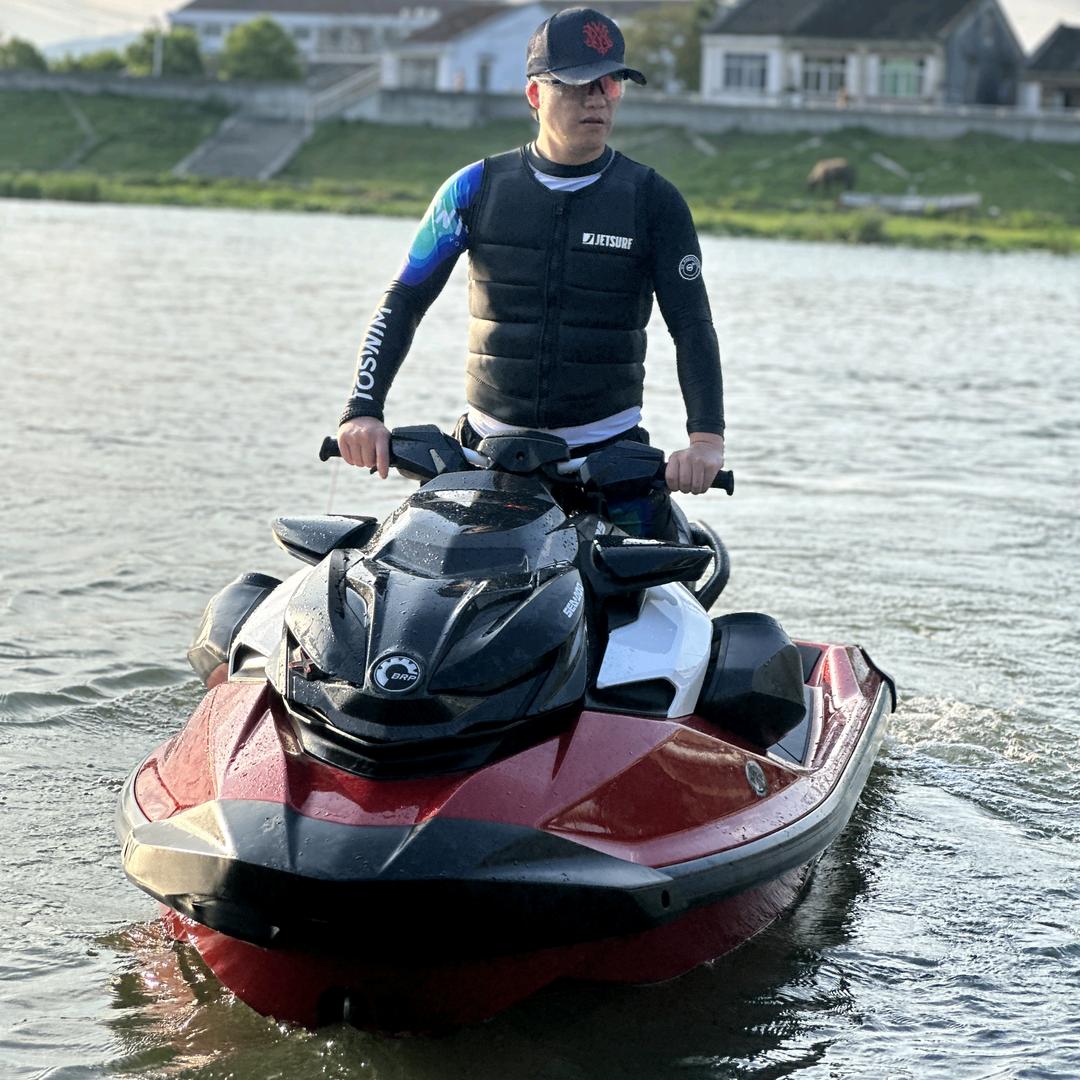 用户帅的不够明显...