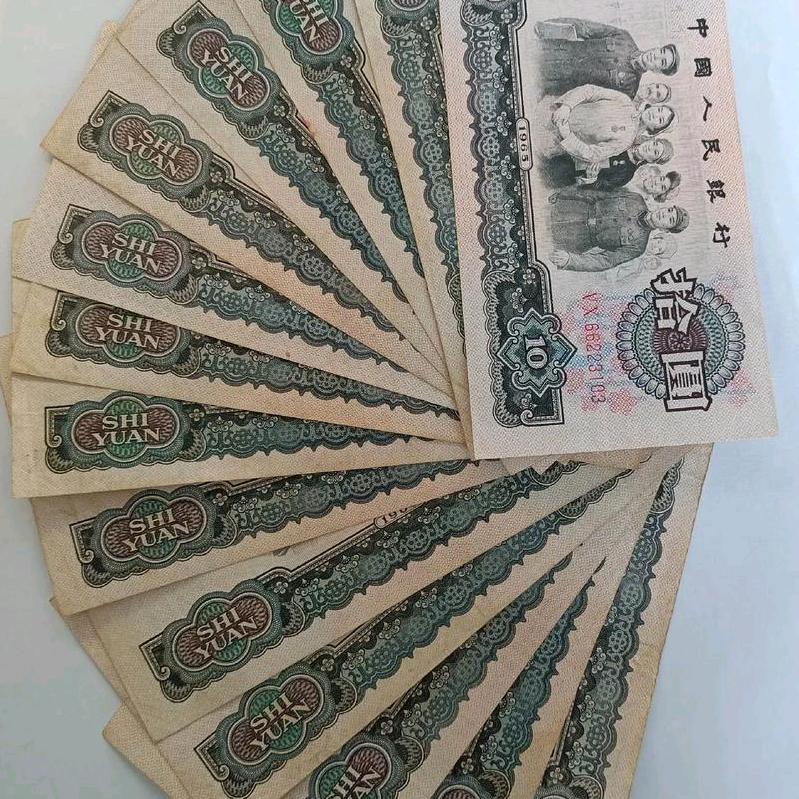 爱不释手