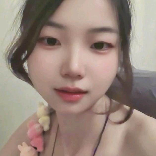 颜悦（治愈ni🈲私聊拉h）