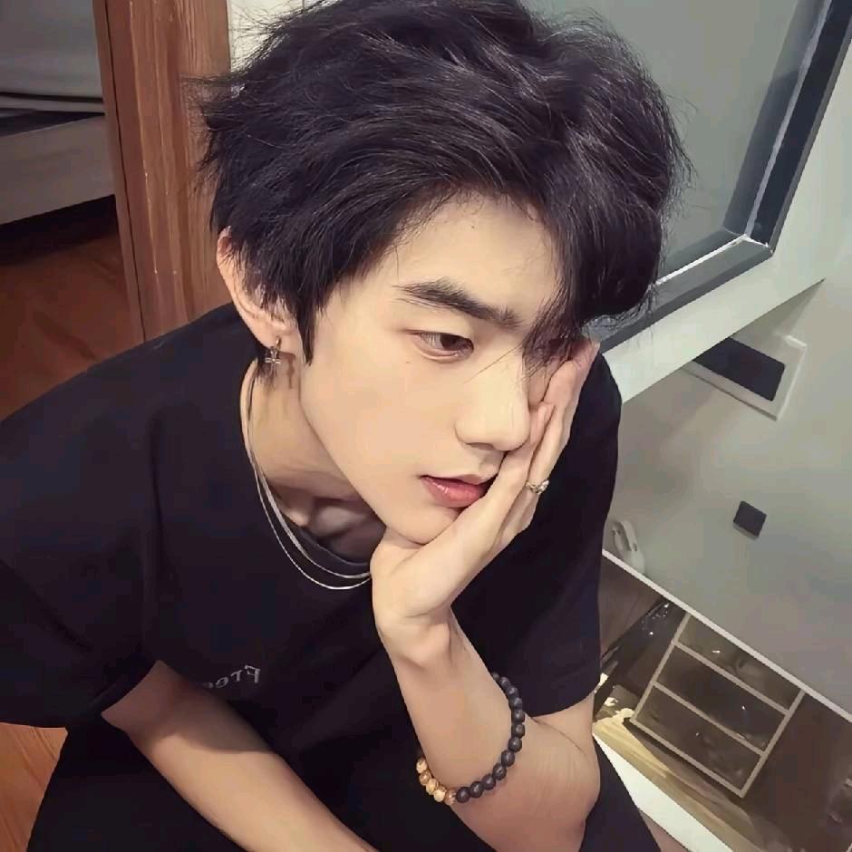 小少爷