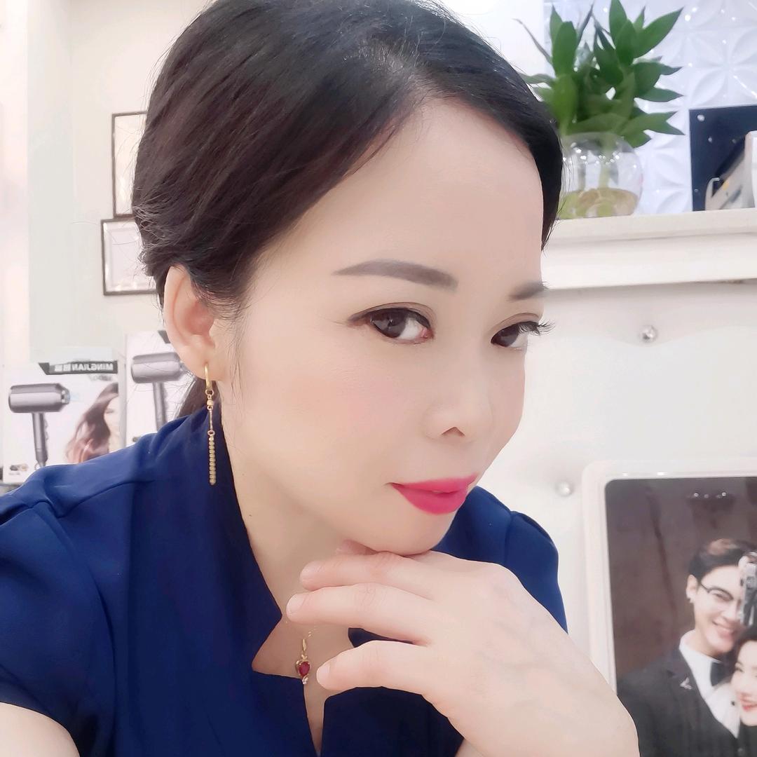 奉节美容养生李姐