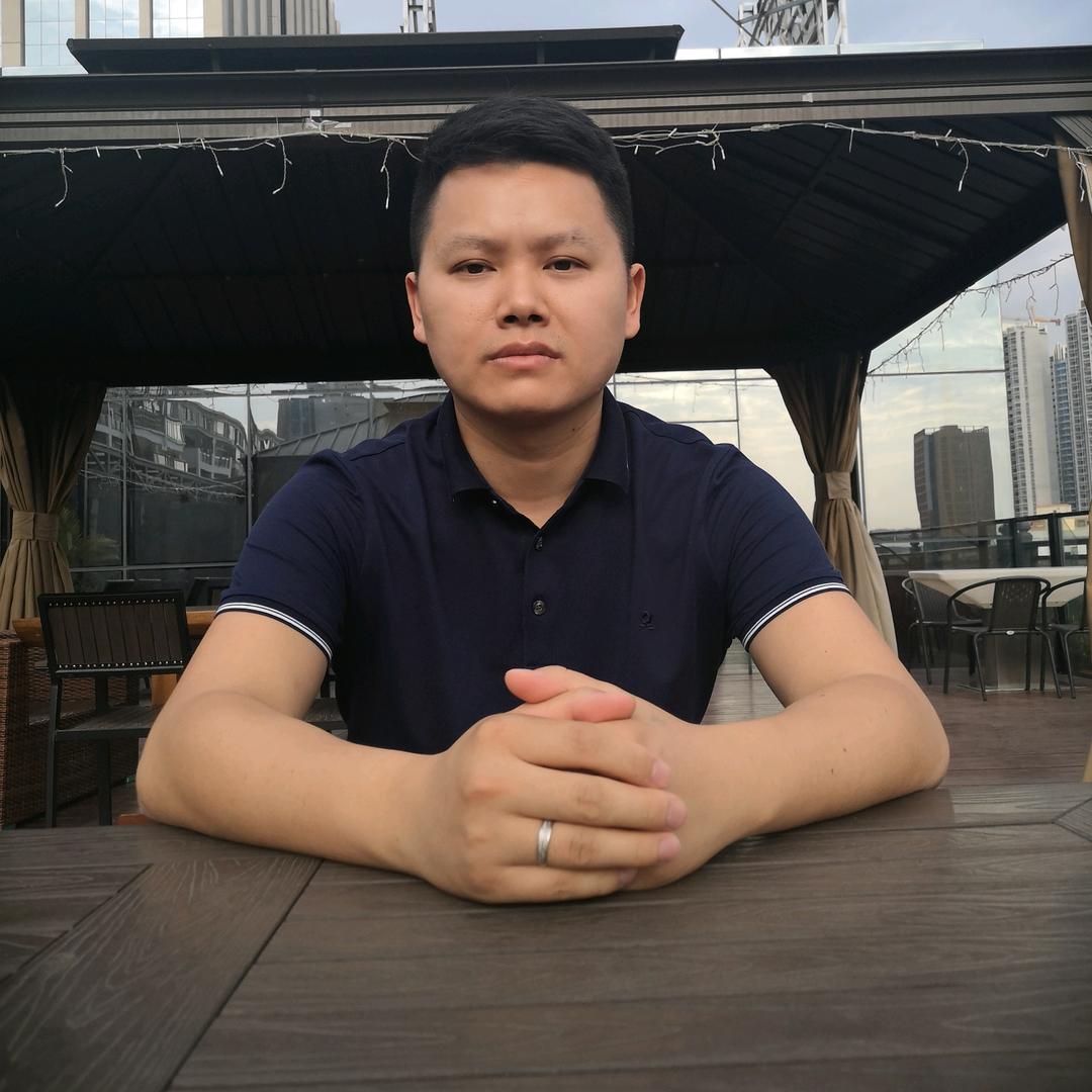 王志（光伏，充电桩，储能）