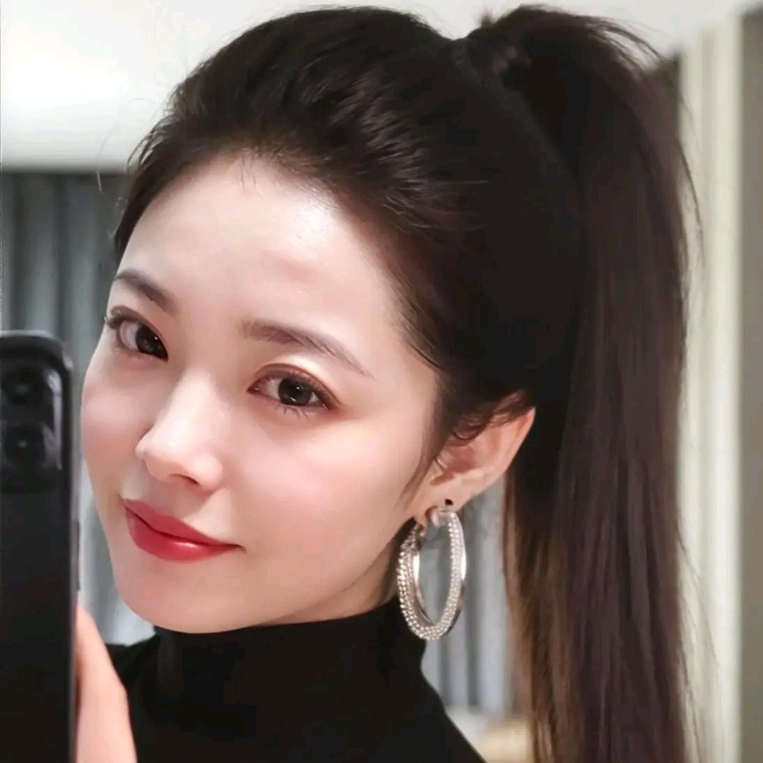 萌果果🦋🦋🦋