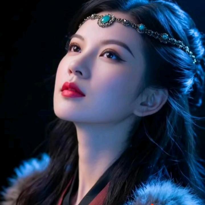 👑欣儿🎤(小号）