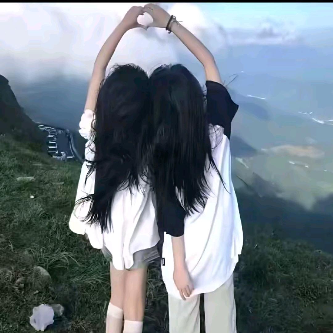 小熊奶糖酱🐻(小风车)