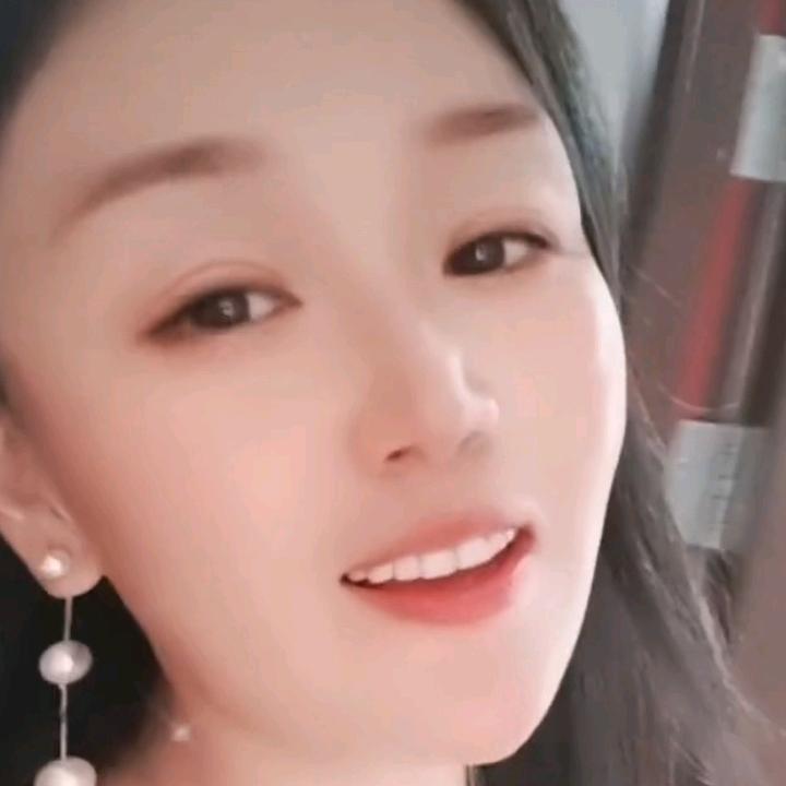 @♛💎💎石梁～大小姐