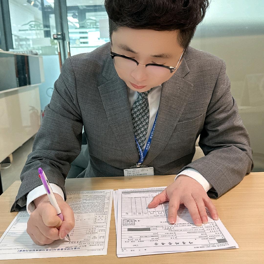 奋韩二手车.哲淳（중고차매매）