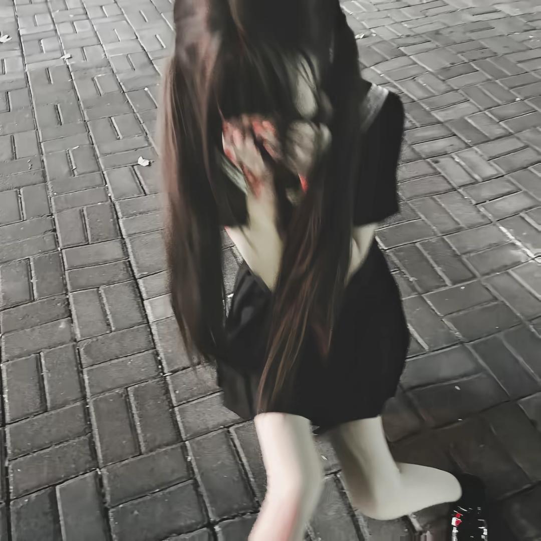 芒果中午没睡好