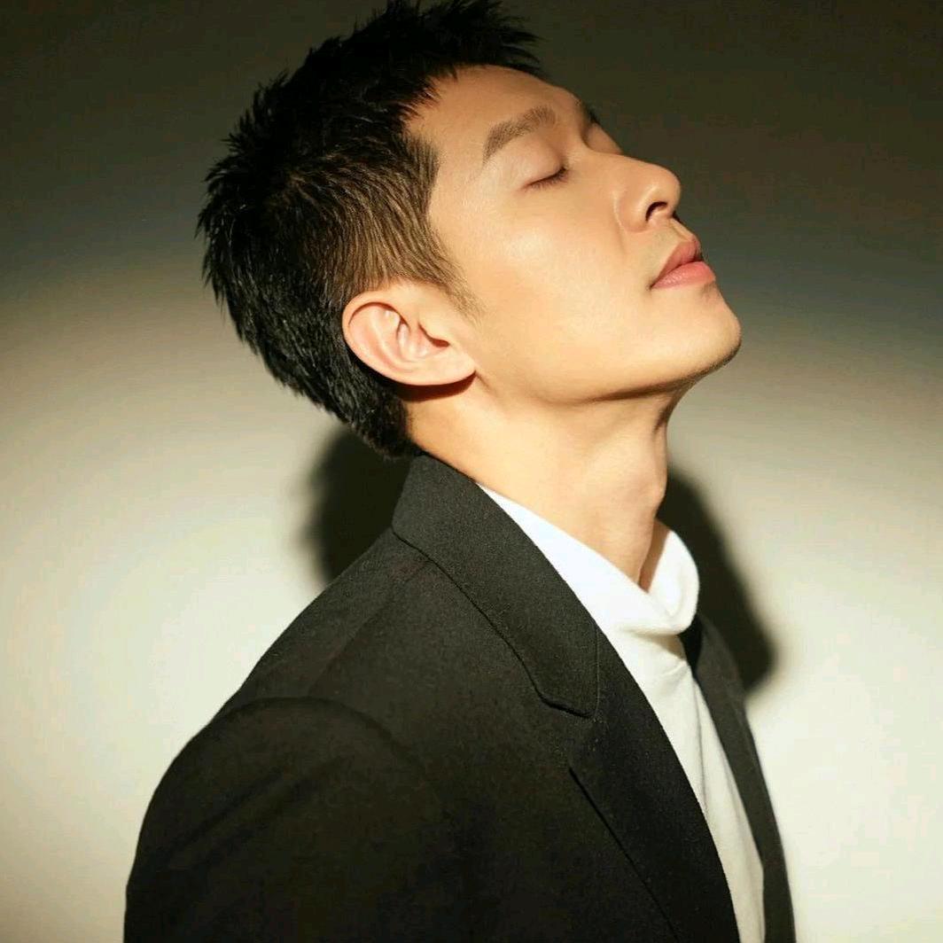 不发脾气只发财