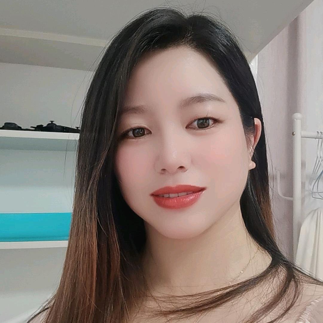 L ai  lin🧚‍♀️