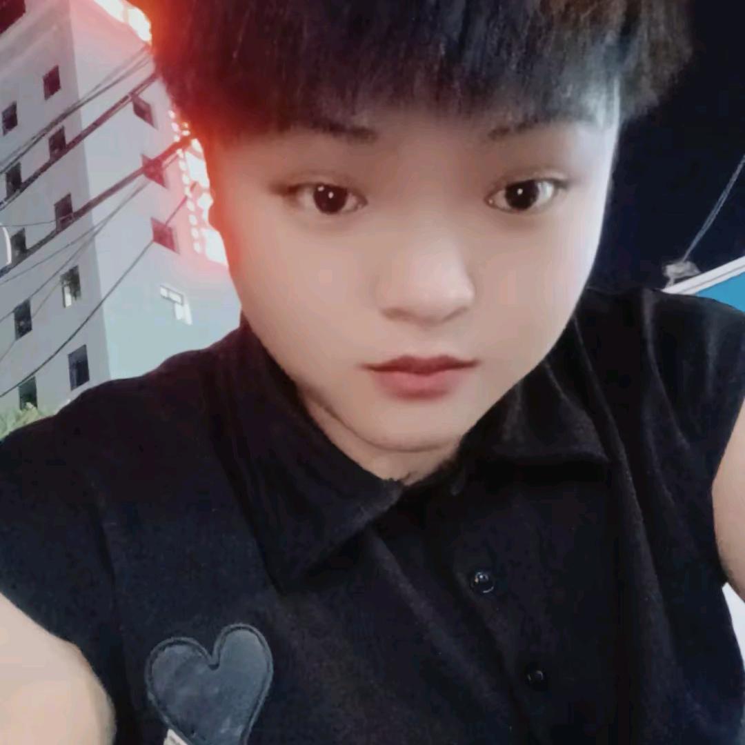 小连