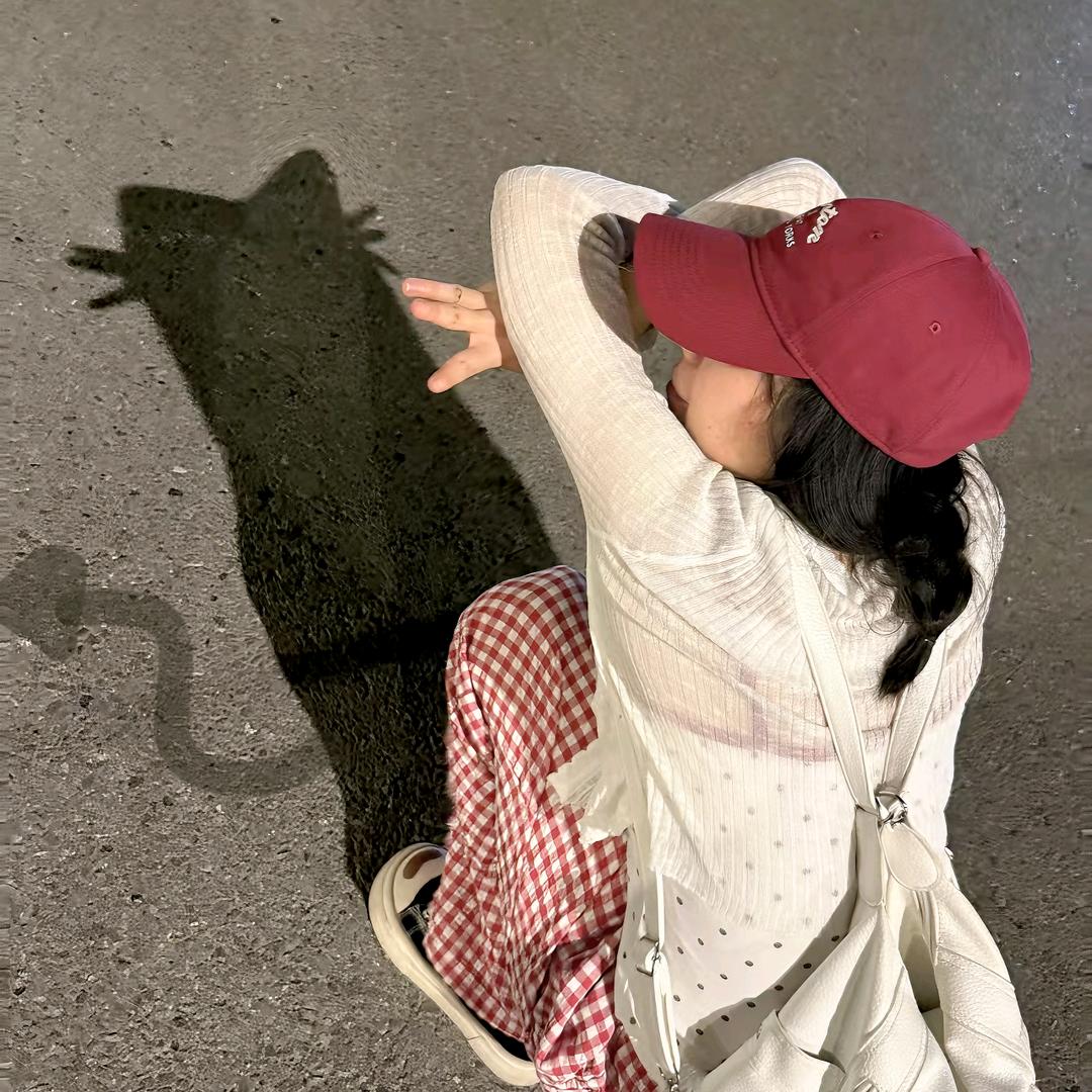 性感小乌龟倒立跳芭蕾