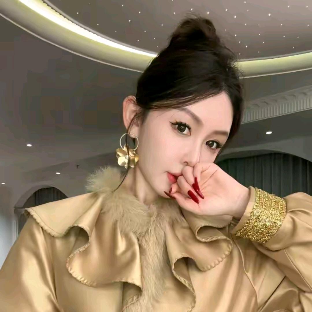 余潇潇💓精选爆款