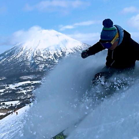 泓诚体育一起滑雪