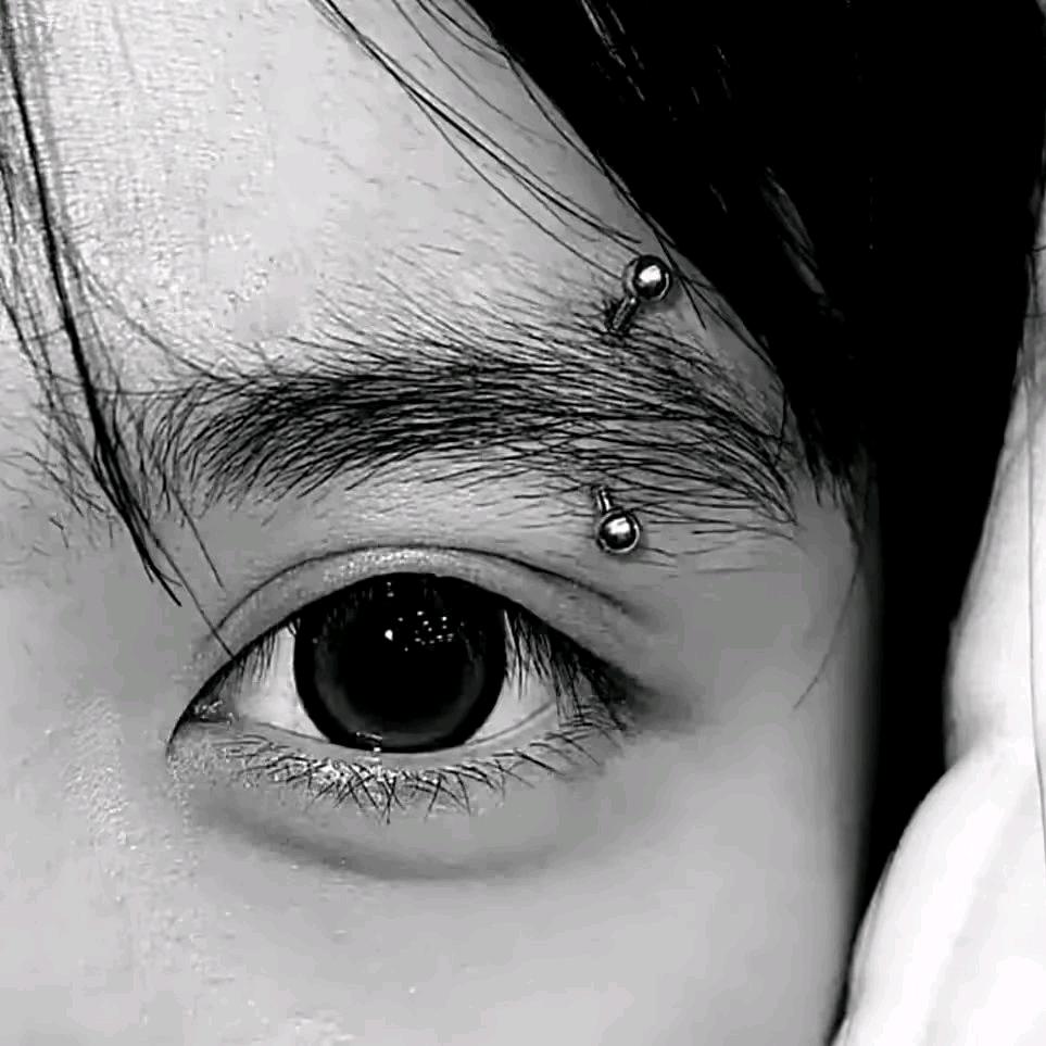 累.