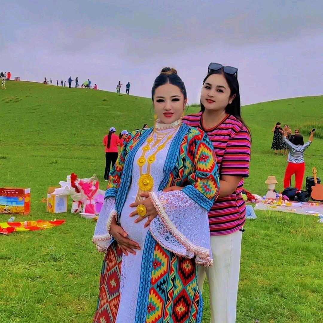 库尔班妮萨